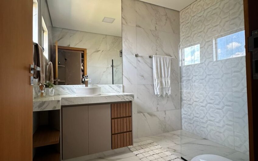 CASA EM CONDOMINIO PARQUE DAS NOGUEIRAS – 2886