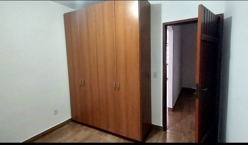 CASA DE CAMPO EM FAZENDA VELHA  3116