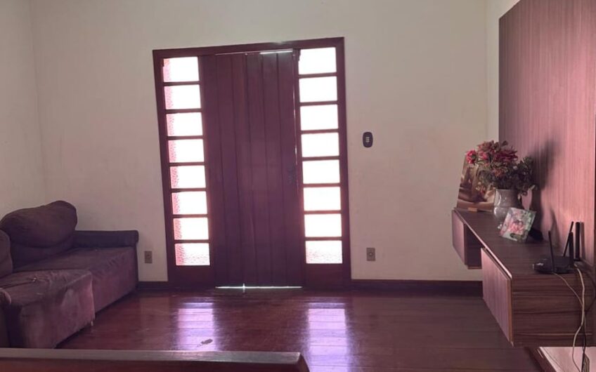 CASA NO BAIRRO MANGABEIRAS – 3130