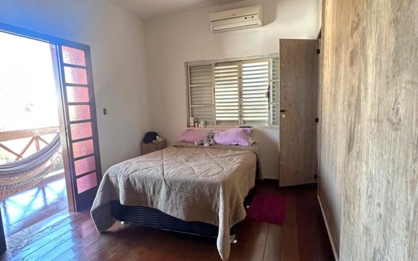 CASA NO BAIRRO MANGABEIRAS – 3130