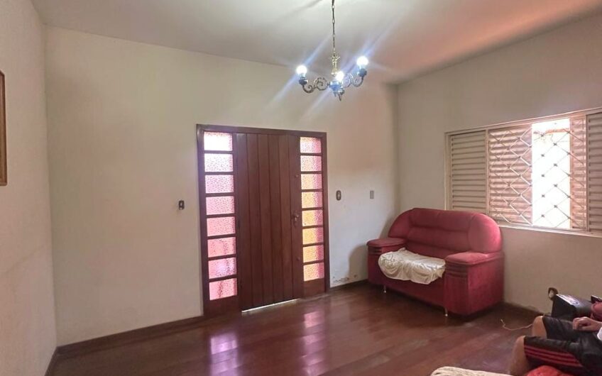 CASA NO BAIRRO MANGABEIRAS – 3130