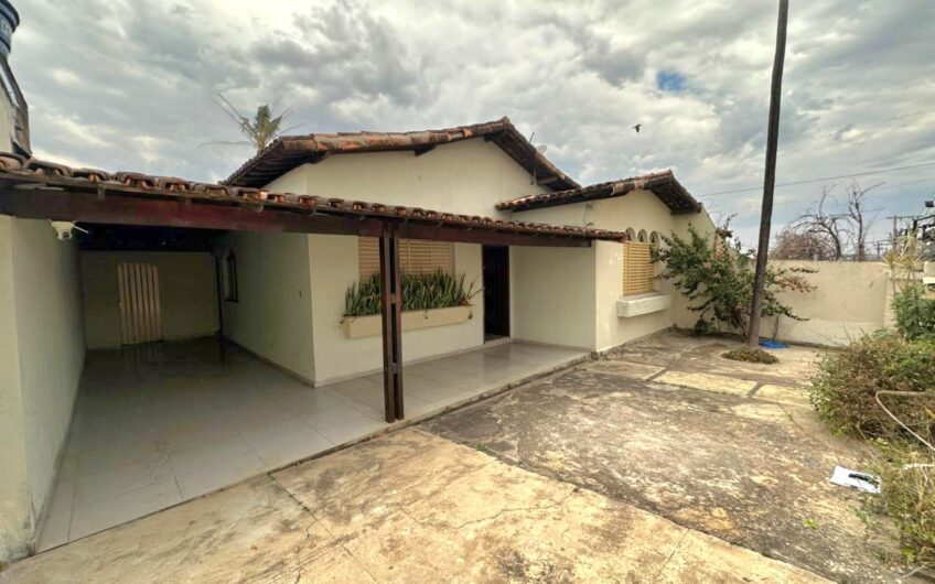 CASA NO BAIRRO DO CARMO – 3146