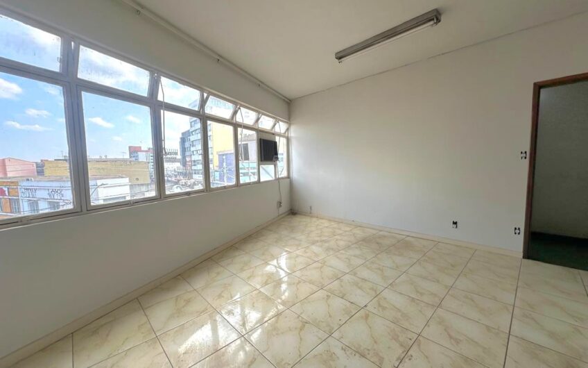 SALA COMERCIAL EM PREDIO NO CENTRO – 3160