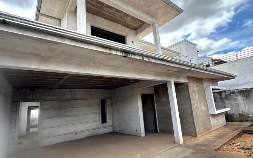 CASA EM CONSTRUÇÃO O BAIRRO DO CARMO I – 3175