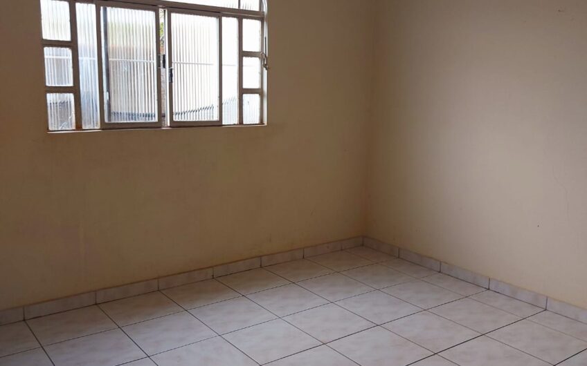 CASA NO BAIRRO DO CARMO – 3221