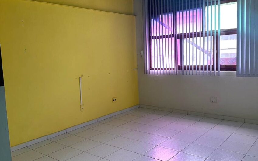 SALA COMERCIAL NO CENTRO – 3254