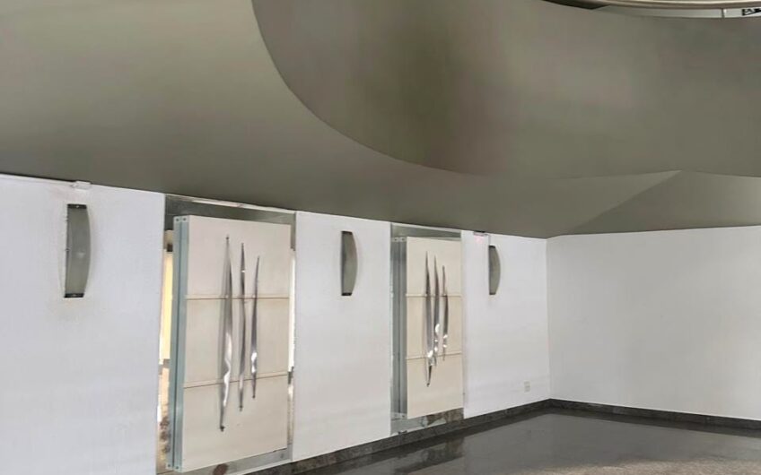 APARTAMENTO DE LUXO NO CENTRO – 3256