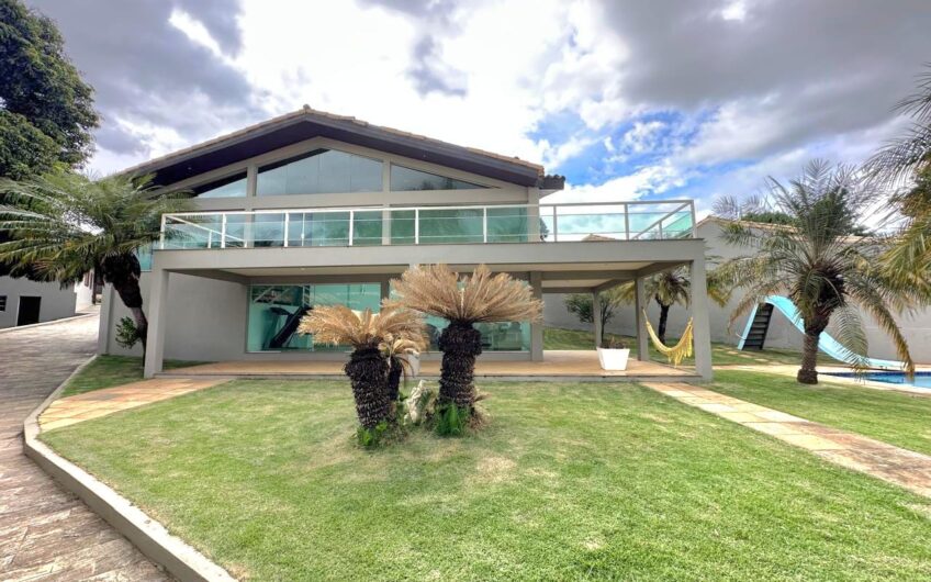 CASA DE LUXO NO BAIRRO BOA VISTA FUNDO LAGOA DO NAUTICO- 3264