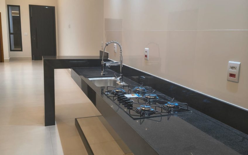 CASA  NO BAIRRO JARDIM EUROPA – 3199