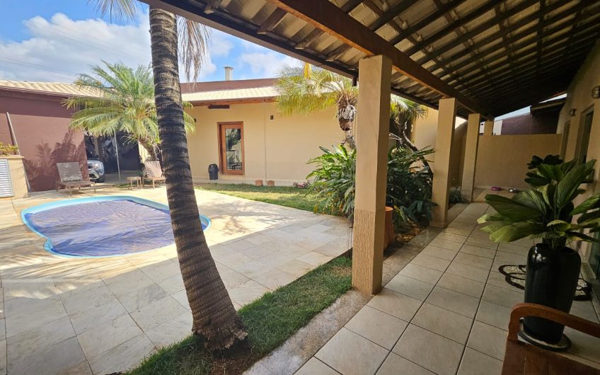 CASA NO BAIRRO IPORANGA – 3310